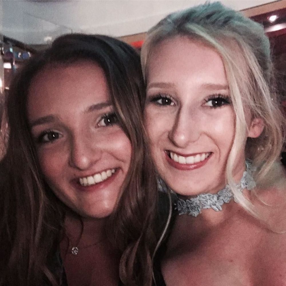 Meet your Posher, Ash